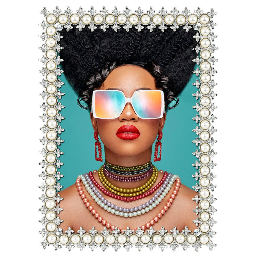 Crystal & Pearl Frame