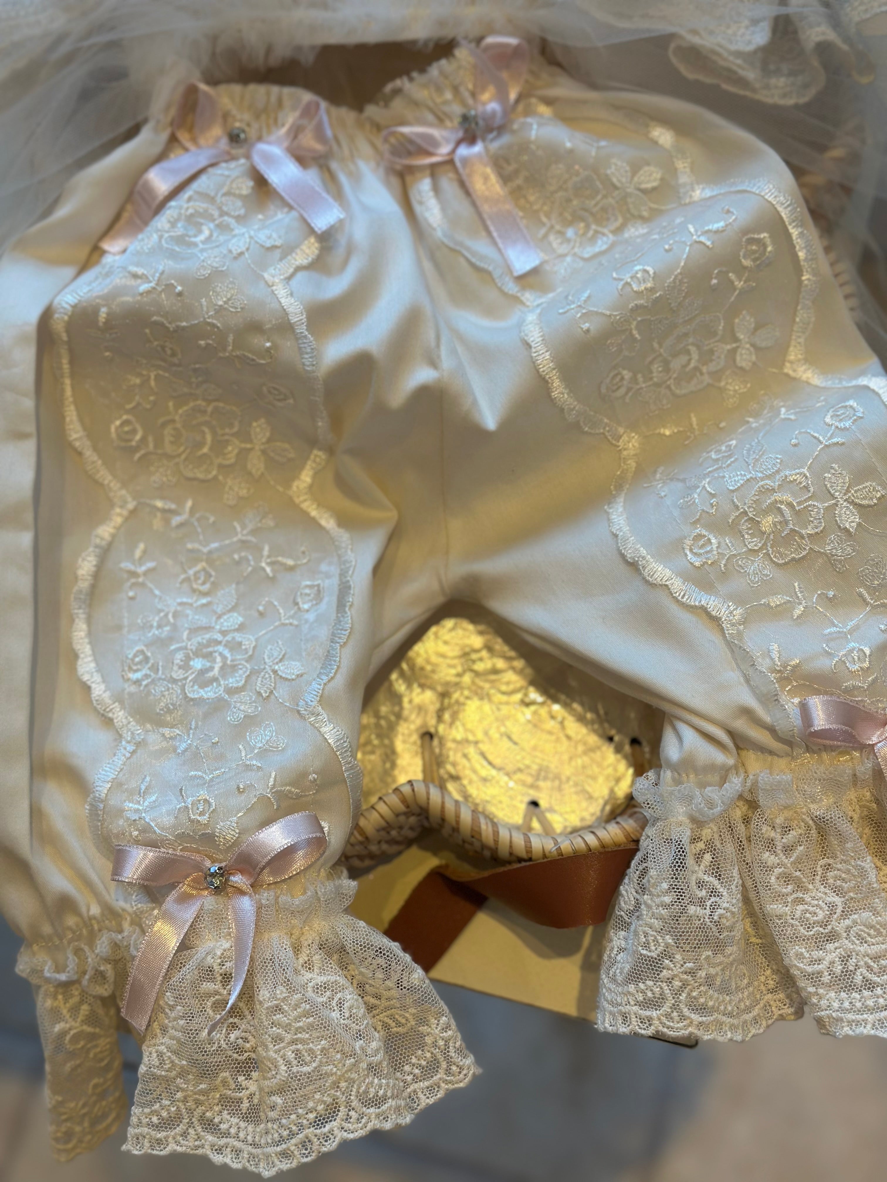 The Cameo Ruffle Set