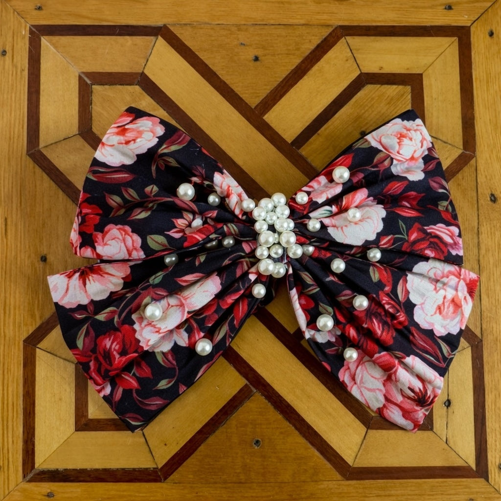 Floral Clip