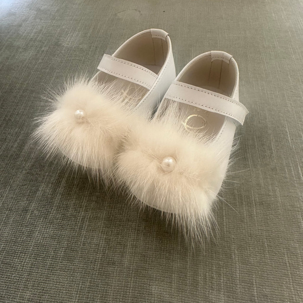 Ever Kid Infant Fur Crib Shoe