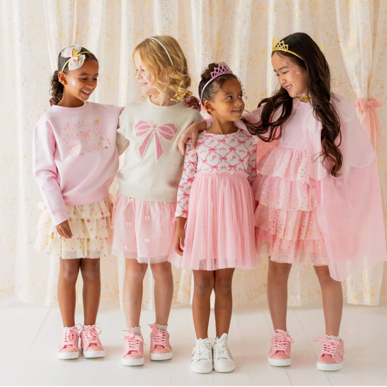 Pearl Bow Patch Sweatshirt