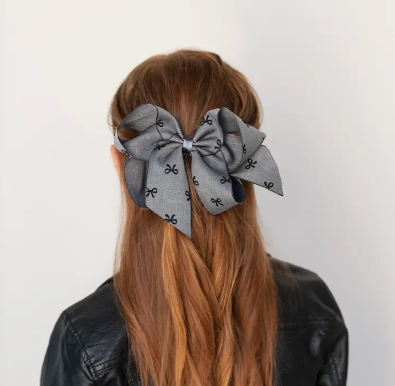 Coquette Bow Clip