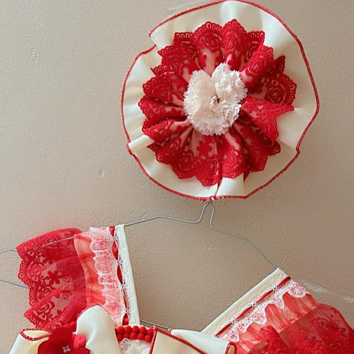 Paulina Cream and Red