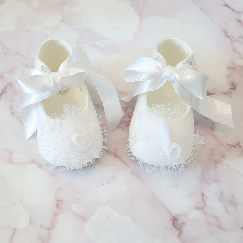 White Shimmering Crib Shoe