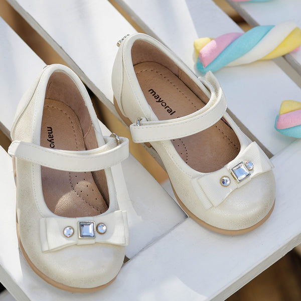 Mayoral Mary Janes in Ivory