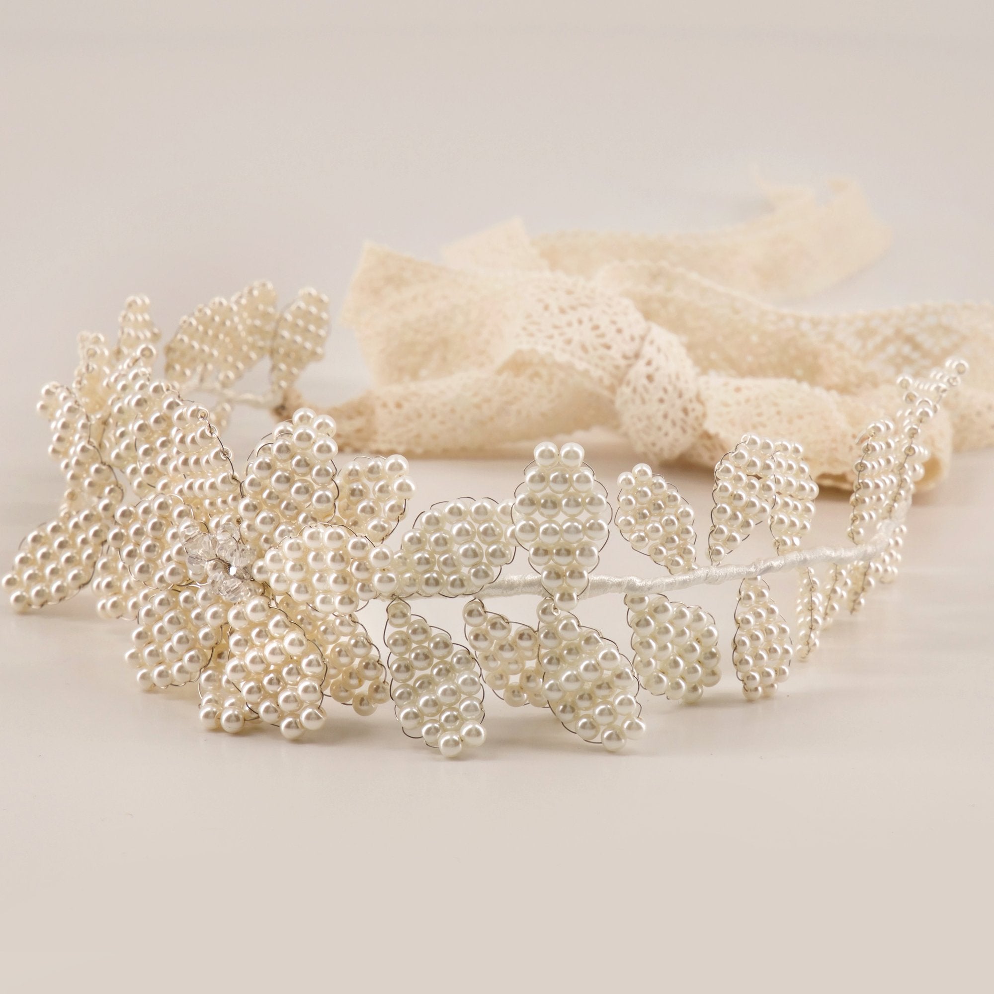 Snowflake Pearl Garland