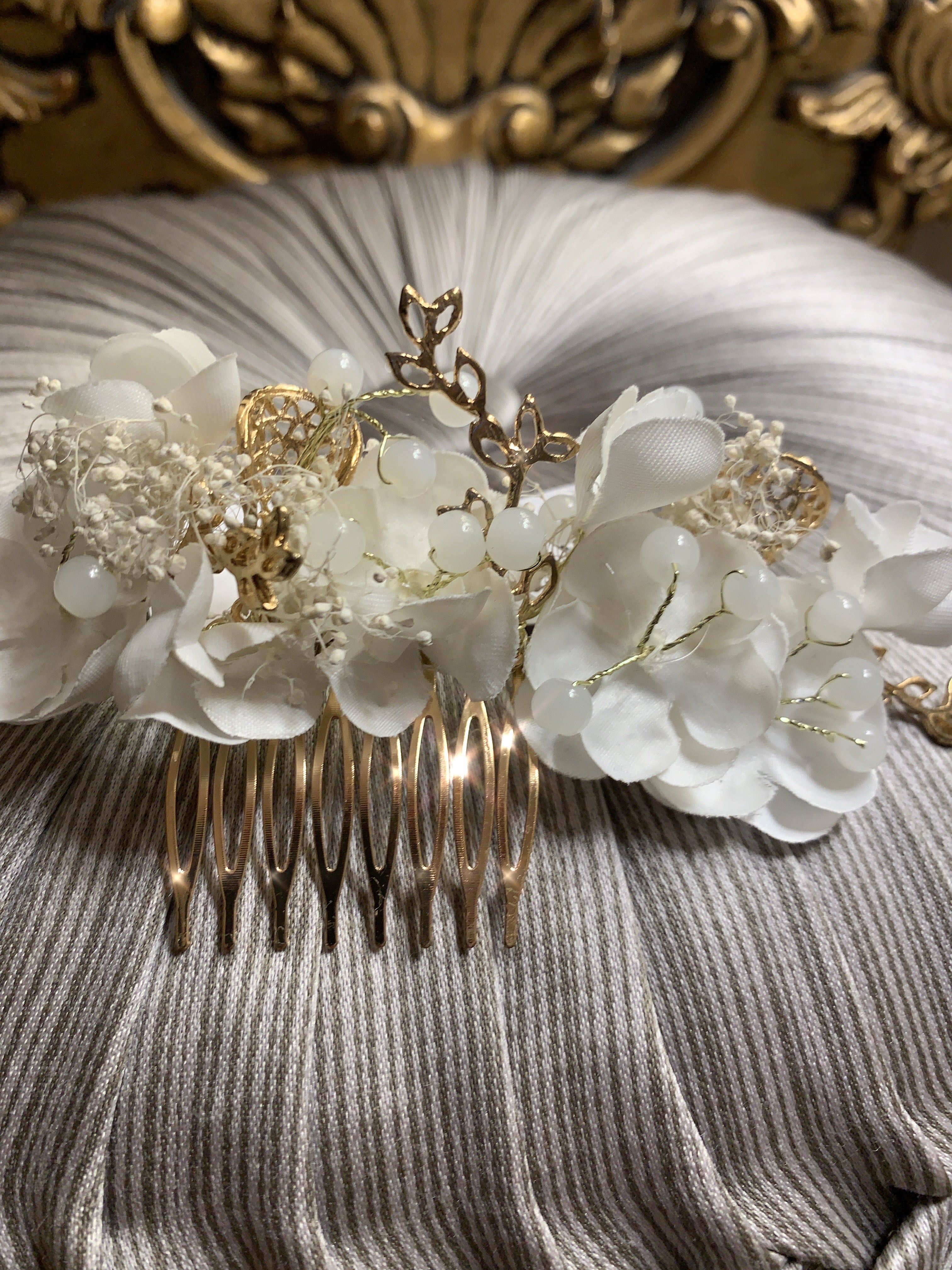 Ivory and Gold Flower Hair Comb