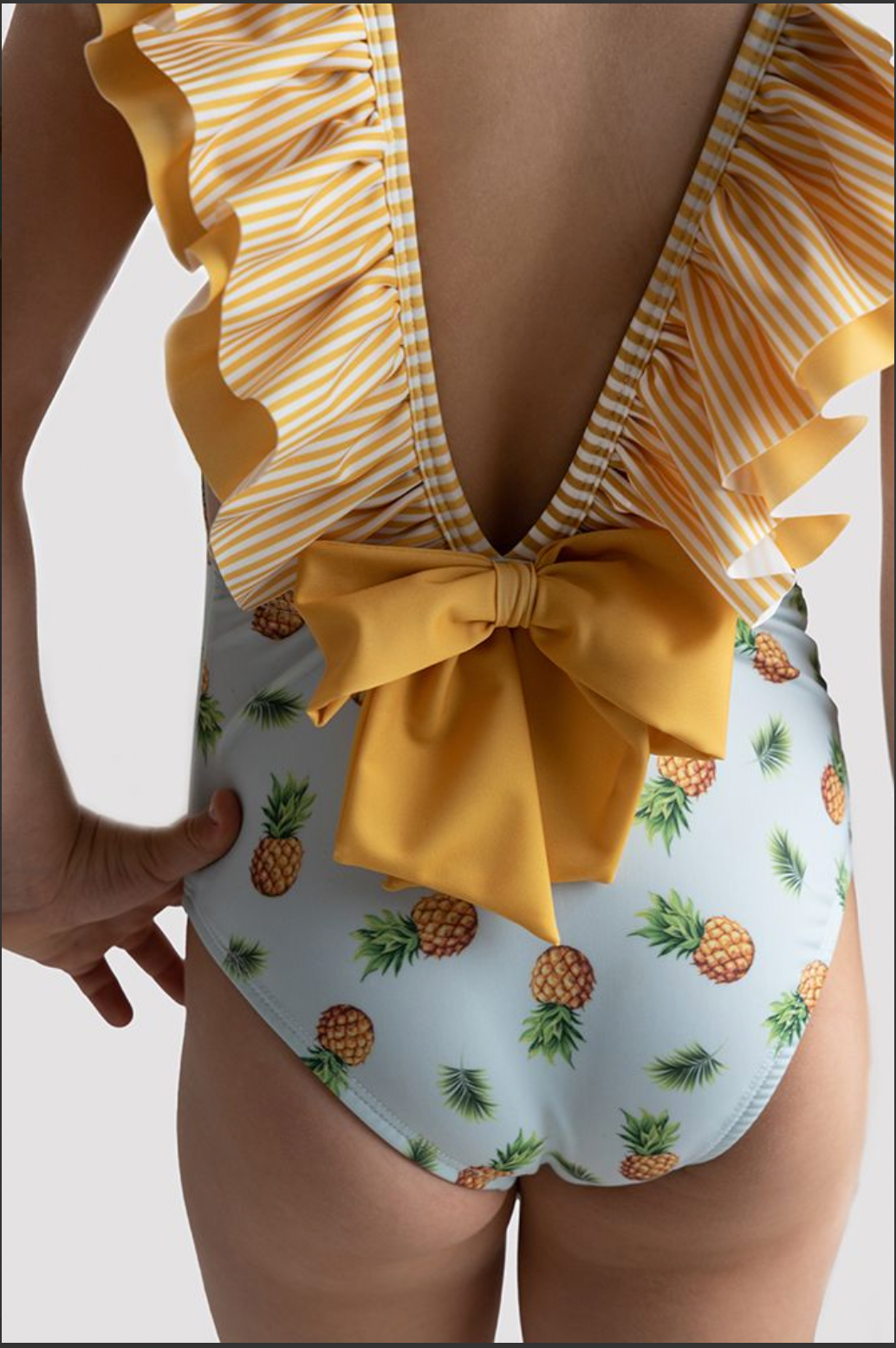 Meia Pata Pineapple One Piece