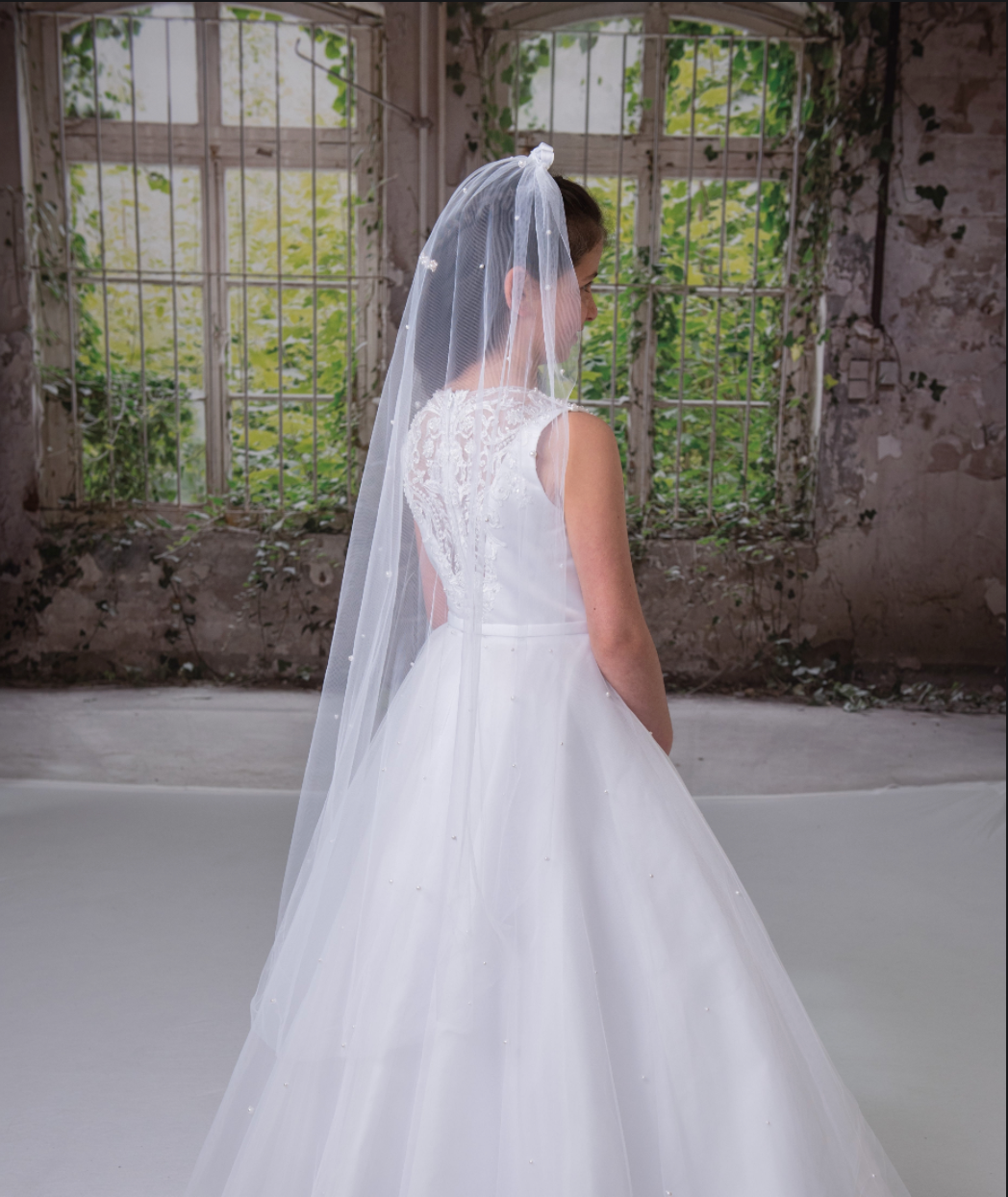 Extra Length Lace Veil
