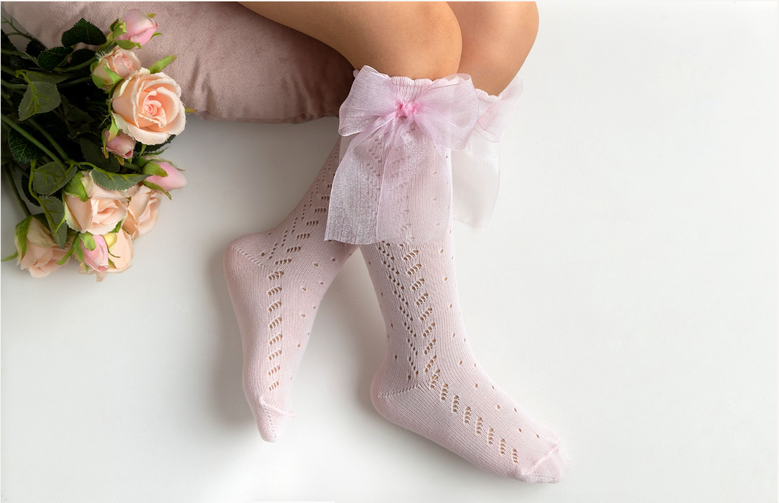 Sheer Bow Knee Socks