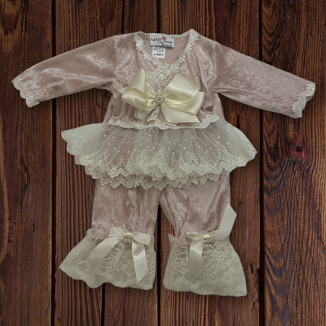 Lucia Velvet Set in Light Mauve