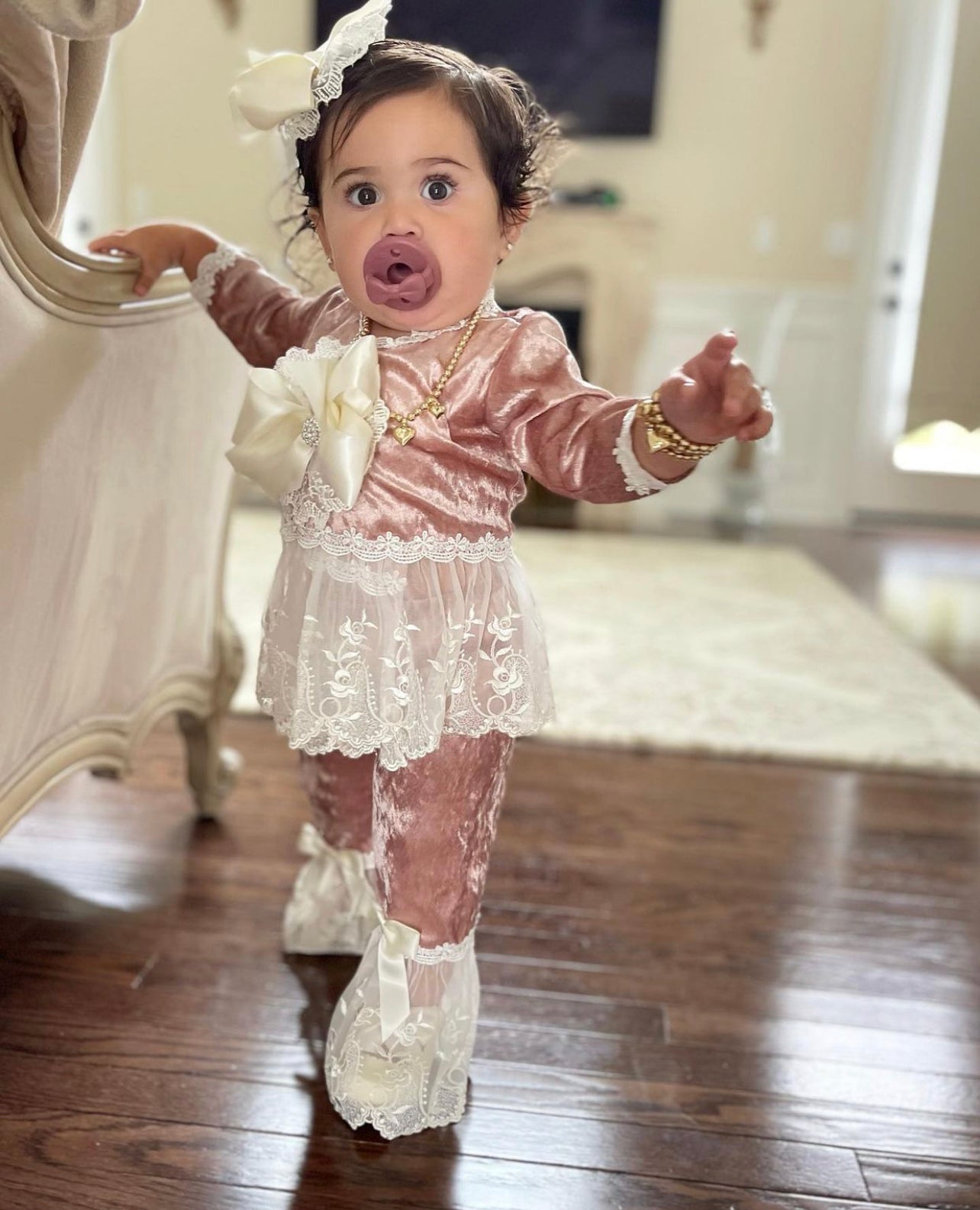 Lucia Velvet Set in Light Mauve