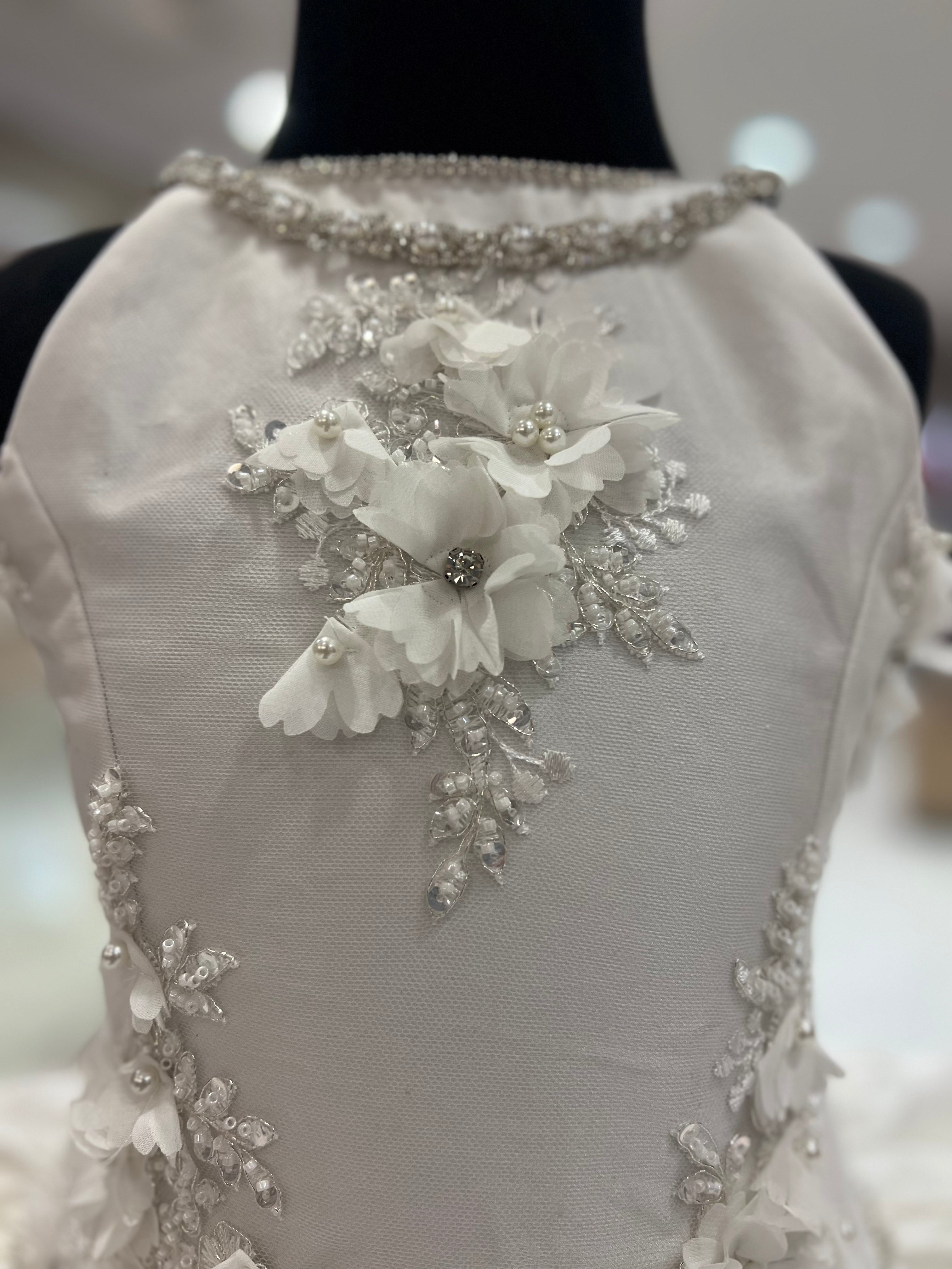 Christie Helene Belize Dress in Dimensional Lace