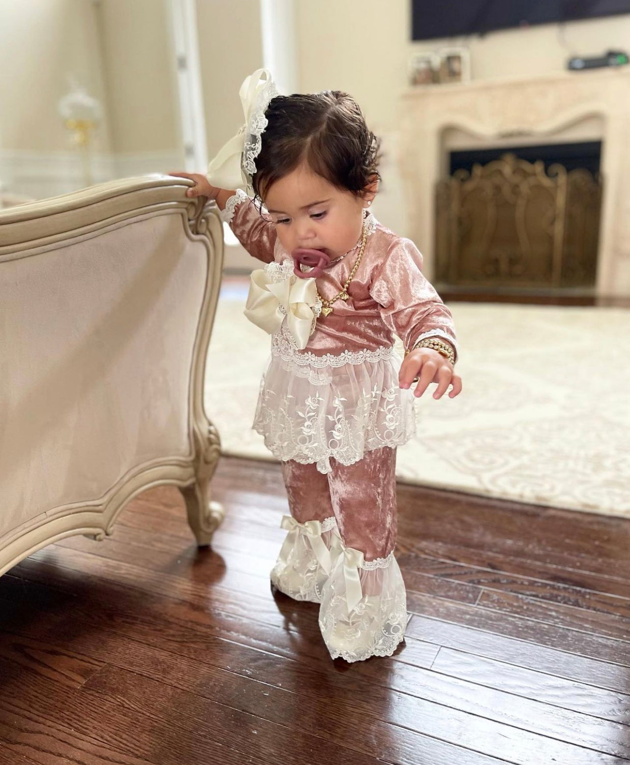 Lucia Velvet Set in Light Mauve