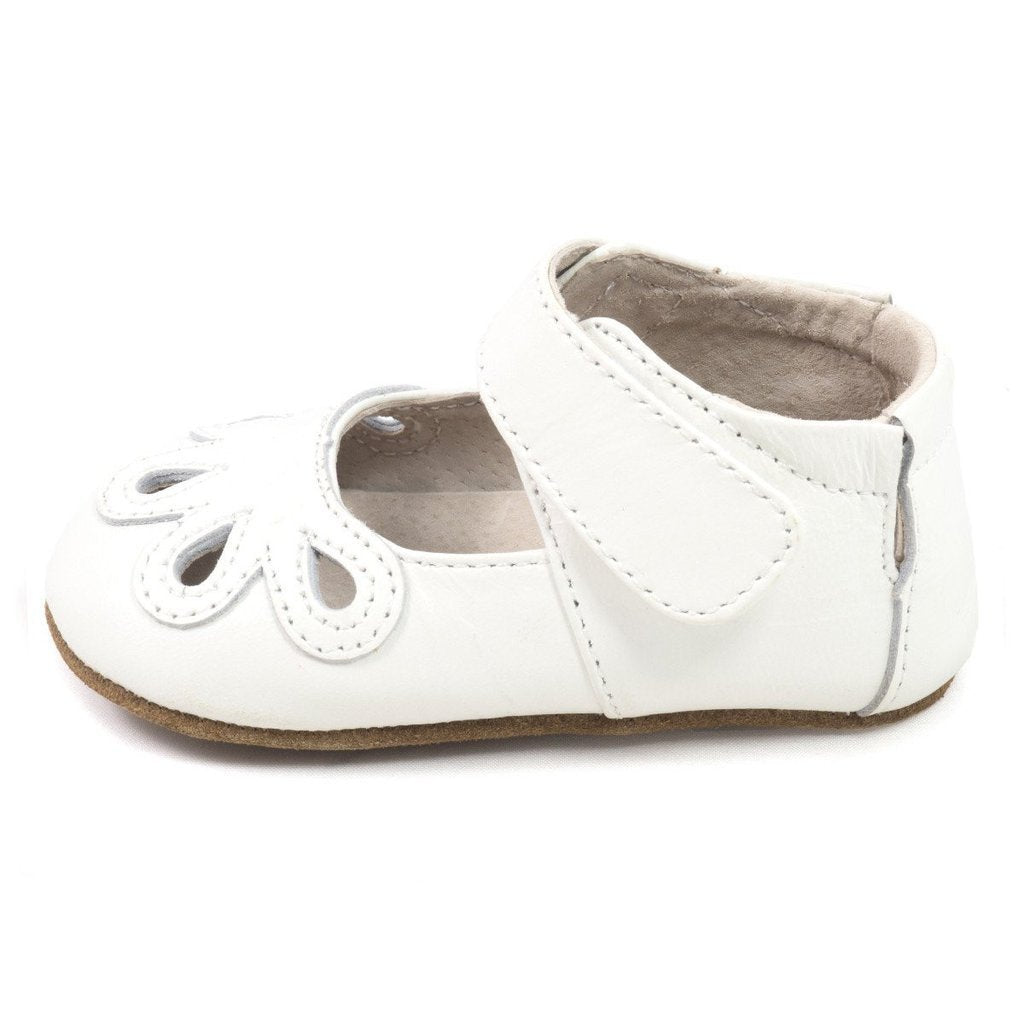 Livie & Luca Petal in Milk