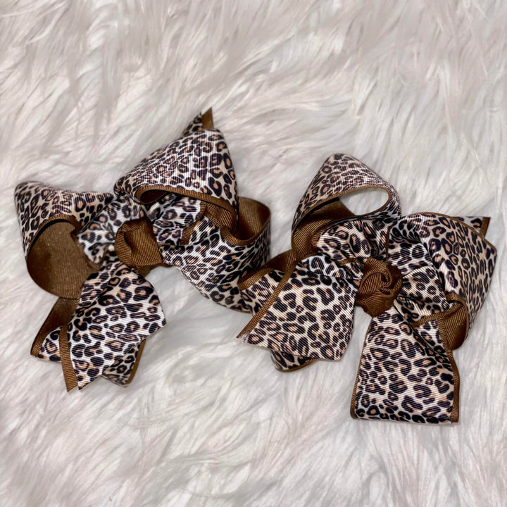 Leopard Bow Clip